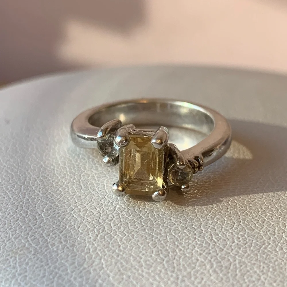 VINTAGE YELLOW PASTE STONE RING 925 STERLING SILVER